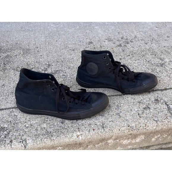 Black Converse Chuck Taylor All Star High Tops, Men's Size 10.5/Women's Size 12. - Picture 2 of 6
